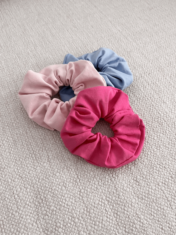 RUBY - BAWEŁNIANA GUMKA TYPU SCRUNCHIE CUKIERKOWY RÓŻ